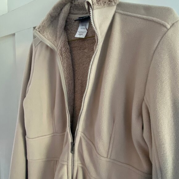 Patagonia Fleece Jacket - Picture 1 of 2